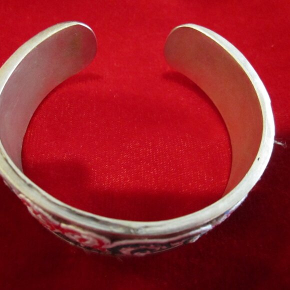 UNISEX ARTIST handmade vintage silver+textile stamped WAVE CUFF BRACELET M- L - Picture 5 of 10